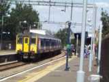 [317 346 in NSE&nbsp;livery at Edmonton Green (01/09/2002).]