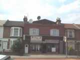 [193-195 Hertford Road 16/06/2003 - &copy; Graham Johnson 2003]