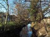 [Salmon's Brook north of Lacey Close 15/12/2003.]