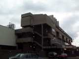 [Edmonton Green (07/04/2004).]