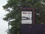 [Tudor Inn sign (11/05/2004).]